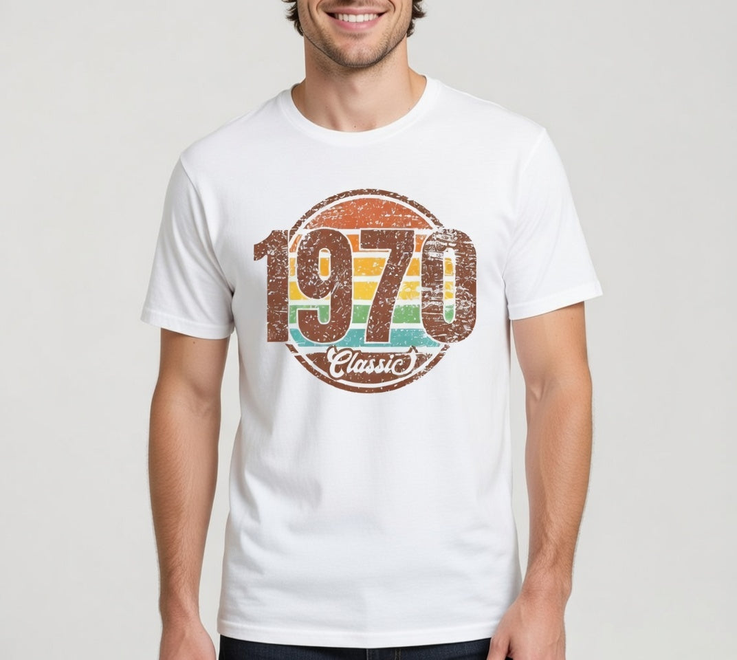 1970 Classic – Retro Sunset Stripe Vintage Tee